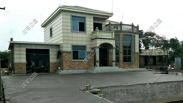 杨先生农村盖别墅，310平40万装修家电全搞定，特来分享省钱诀窍
