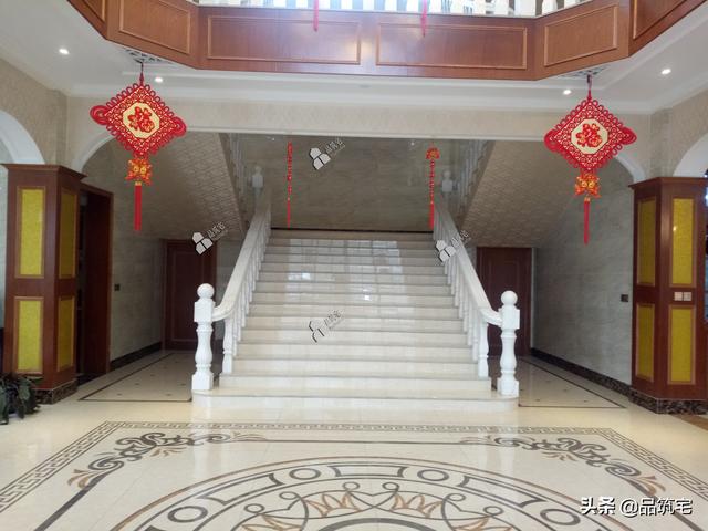兄弟合建三层赖特别墅，大气豪华的背后更是深厚的深情厚谊