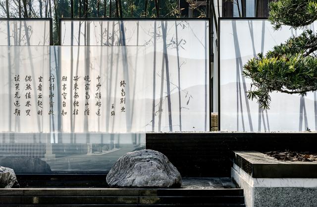 580㎡中式独栋别墅设计：《赏蝴蝶纷飞观雅谷流泉》