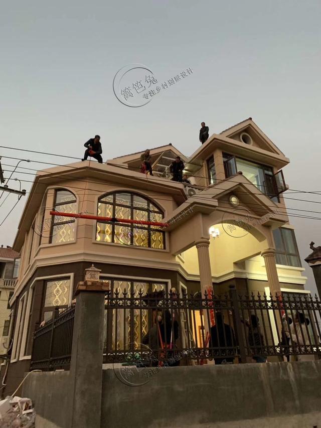 新农村占地200平米自建房别墅6室3厅,附全套户型图cad施工图纸!