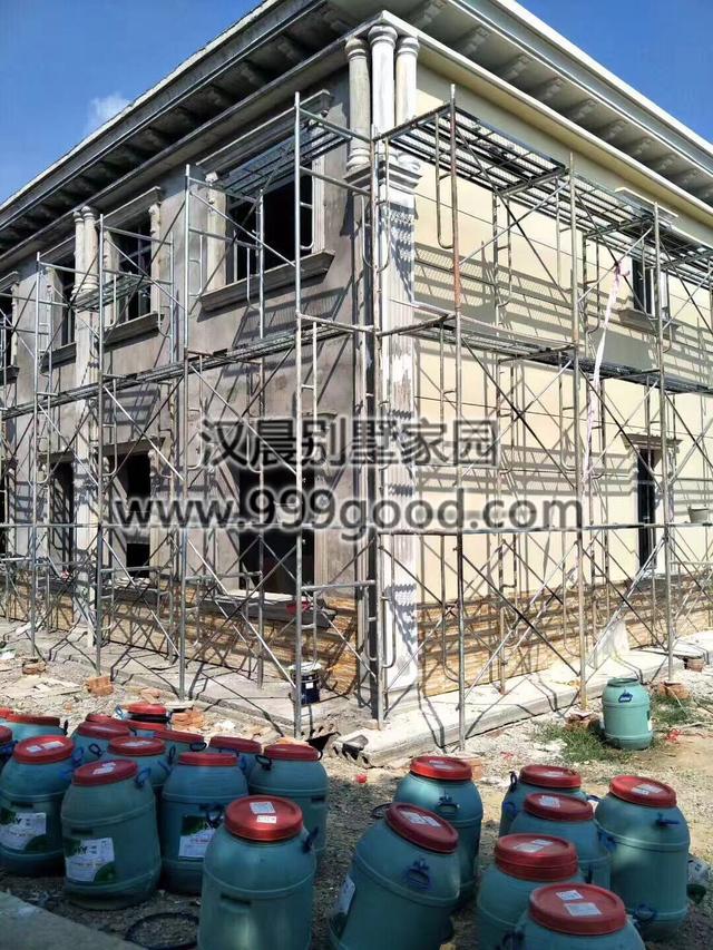 实力派二层别墅占地206平，独立车库+烤火间，绝对闪耀全村！