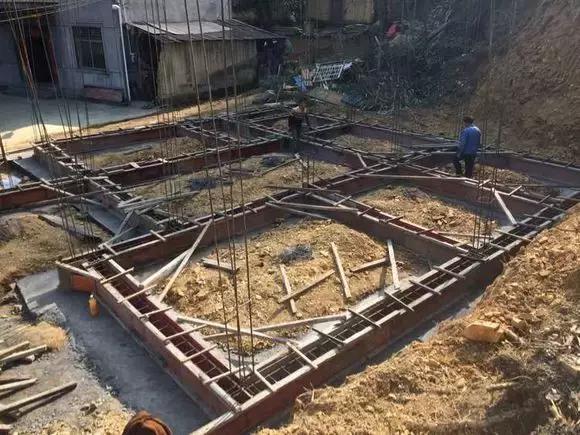 案例 | 浙江一农民自建三层别墅，不到40万搞定全装修（多图）