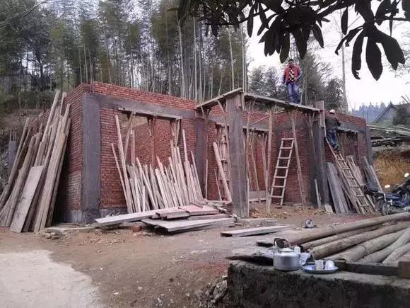 案例 | 浙江一农民自建三层别墅，不到40万搞定全装修（多图）