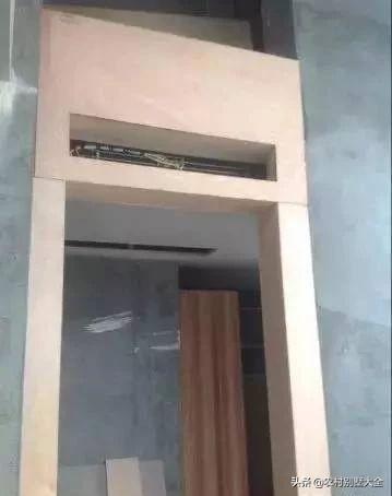 土壕豪掷180万盖三层别墅，挑高客厅豪华庭院，大家看看值不值？