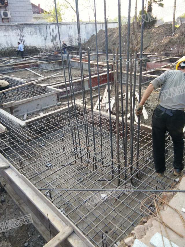 17.2X13.8米农村三层豪华别墅自建过程分享，这套户型你能盖吗？