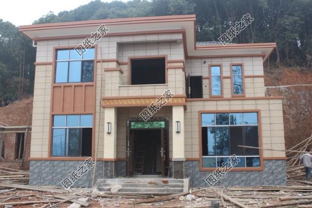 双露台复式风的二层别墅,造价低到20万,真的很实用