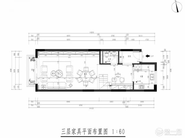 海逸豪庭177平米别墅设计 客厅蓝色丝绒沙发带来轻奢享悦
