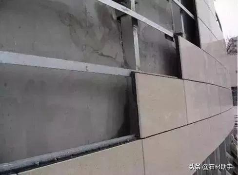 实拍农村自建别墅，石材已成标配，一座比一座豪华