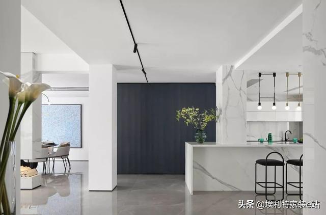 578㎡叠加别墅，中性色打造简约之美