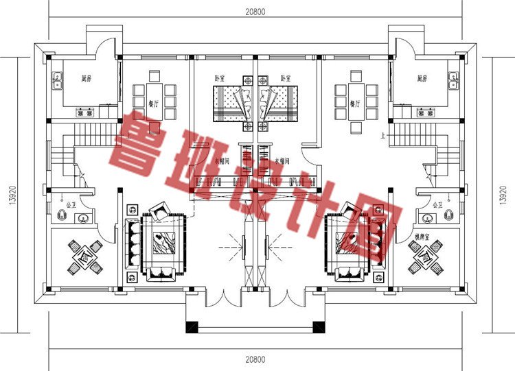 豪华欧式乡村三层兄弟自建双拼别墅设计一层户型图