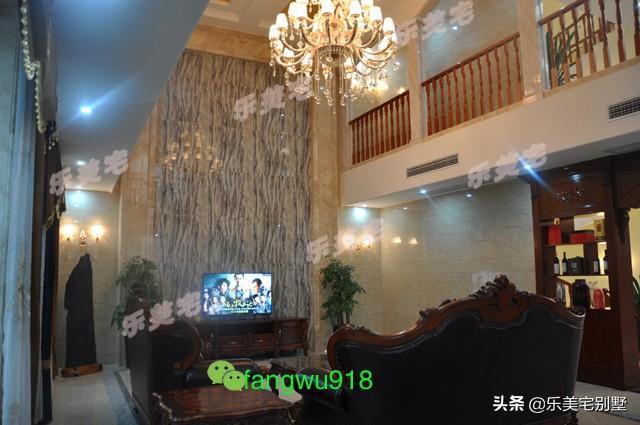 豪华三层半农村别墅，这房子比你住的北京上海的房子舒服吧