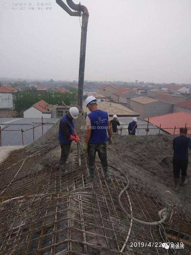 91万盖三层欧式别墅，带施工现场照片和竣工图