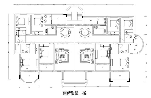 两兄弟合建占地360平米三层豪华欧式联排别墅，三层六个独立户型